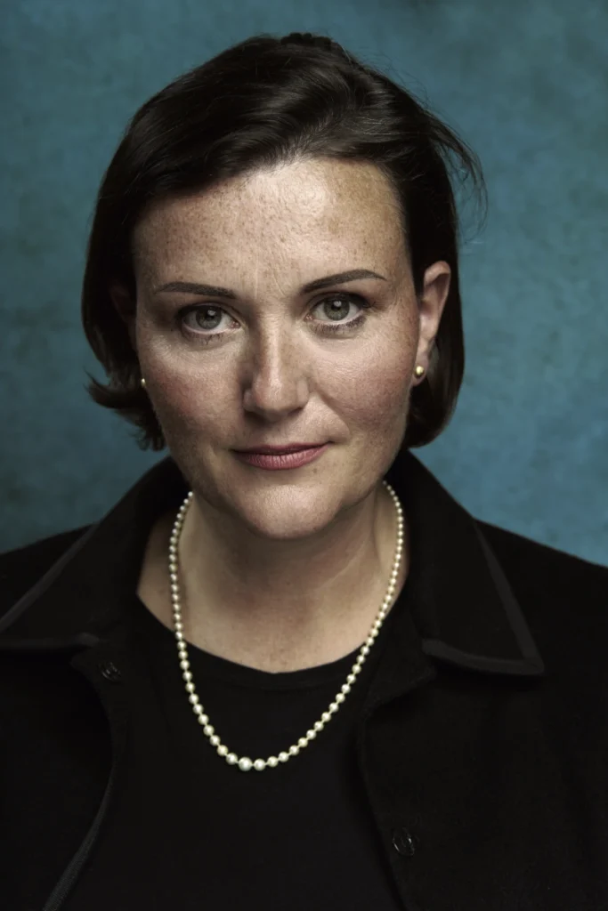 Professional & Modern Headshot Photographer in London | Actor & Corporate Portraits 5 Modern Actors Headshots and Business Headshot Photography in London